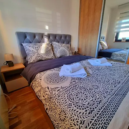 Leonardo 83 Апартаменты Златибор