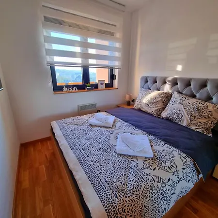 Апартаменты Leonardo 83