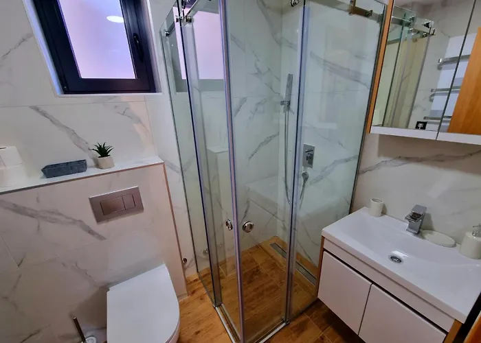 Leonardo 83 * Zlatibor