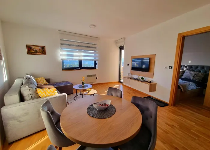 Leonardo 83 Appartement *